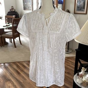 White Calvin Klein Button-up Blouse  Size Medium Excellent Condition